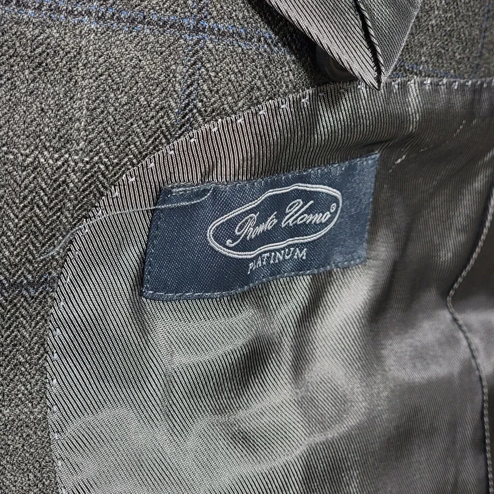 Pronto Uomo Platinum Men's Sport Coat Two Button Gray Plaid Herringbone Size 42R